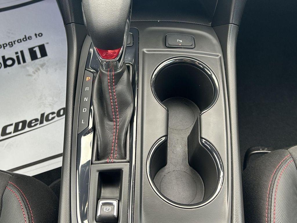 used 2023 Chevrolet Equinox car, priced at $25,998