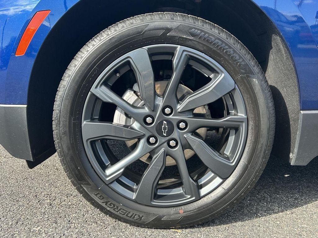 used 2023 Chevrolet Equinox car, priced at $25,998