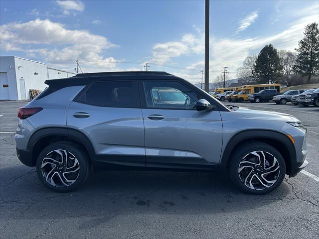 new 2025 Chevrolet TrailBlazer car, priced at $33,180