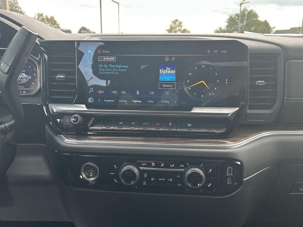 used 2023 Chevrolet Silverado 1500 car, priced at $39,995