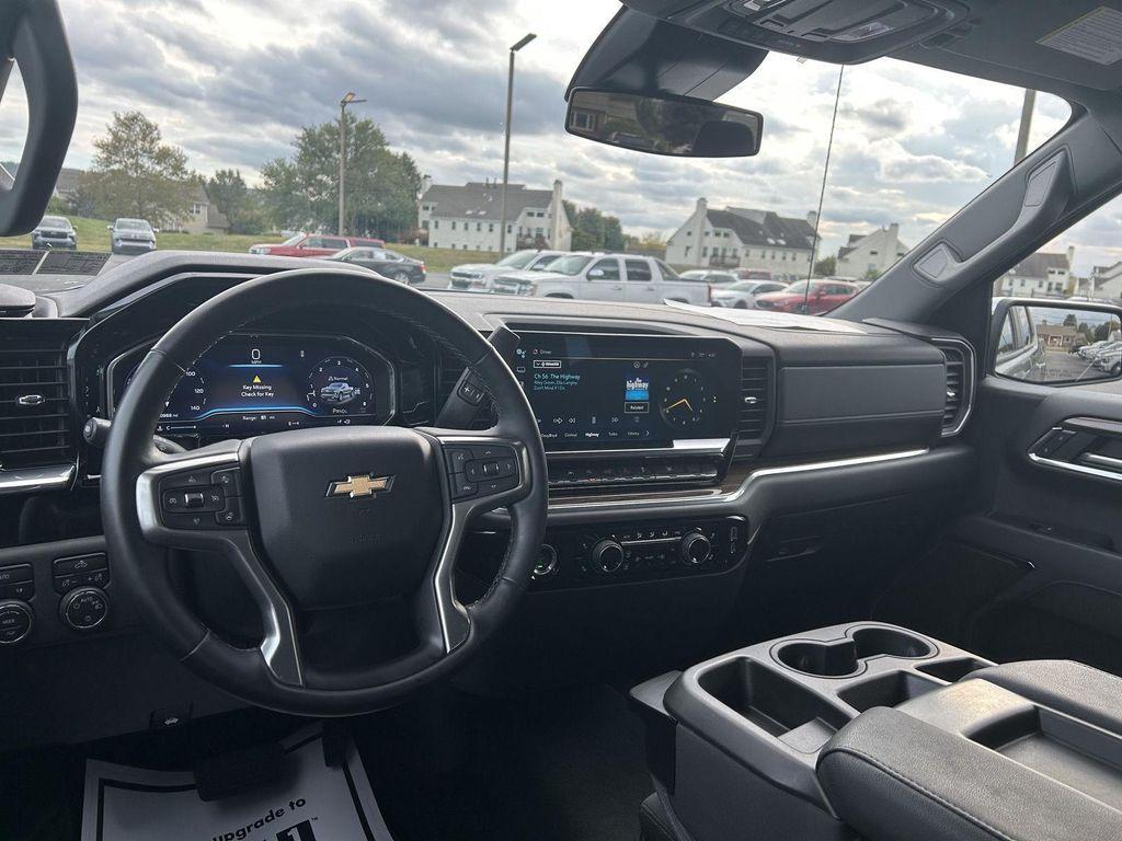 used 2023 Chevrolet Silverado 1500 car, priced at $39,995