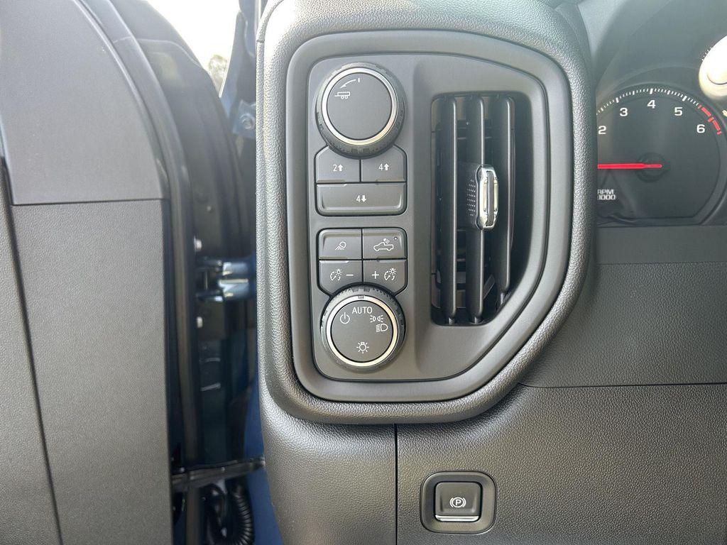 new 2026 Chevrolet Silverado 2500 car, priced at $59,420