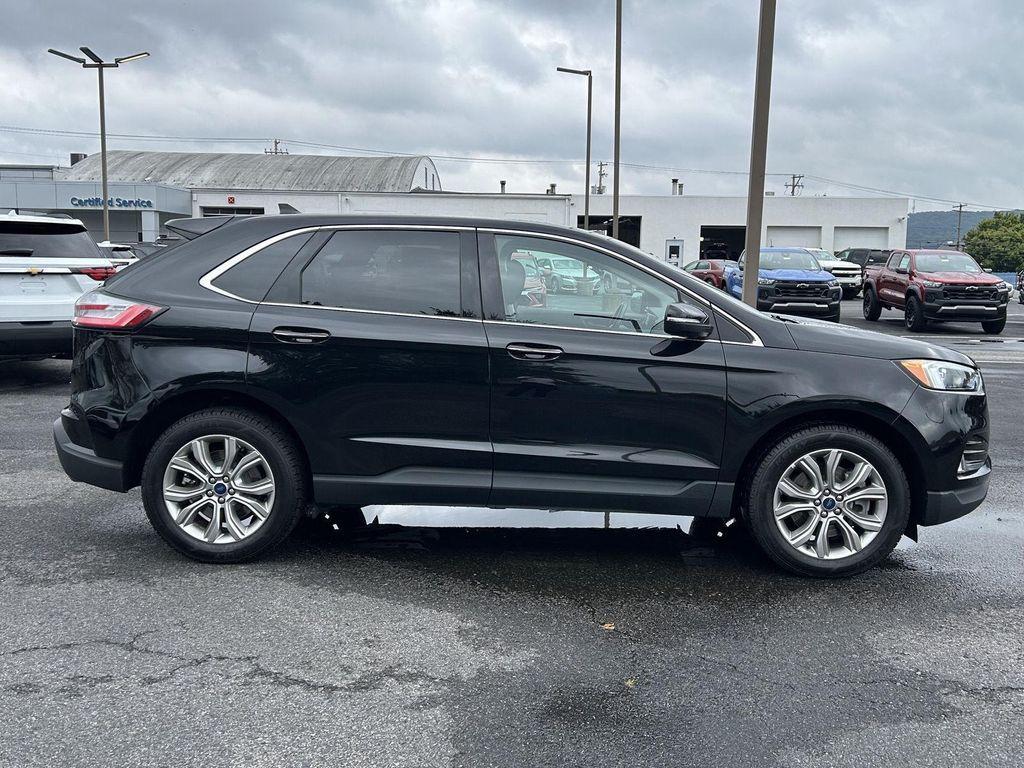 used 2022 Ford Edge car, priced at $21,900
