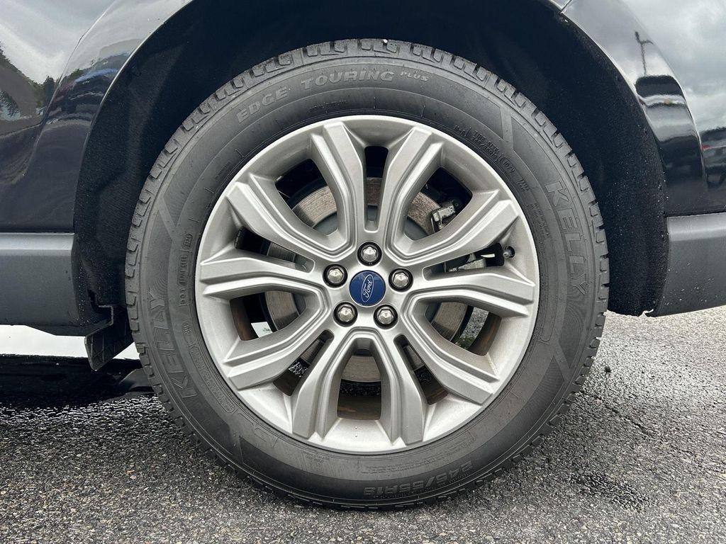 used 2022 Ford Edge car, priced at $21,900