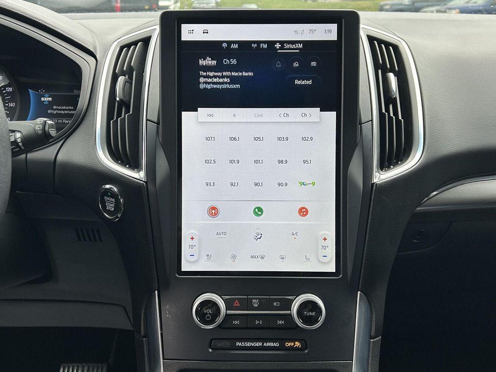 used 2022 Ford Edge car, priced at $21,900