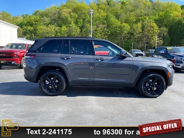 new 2024 Jeep Grand Cherokee car, priced at $41,920