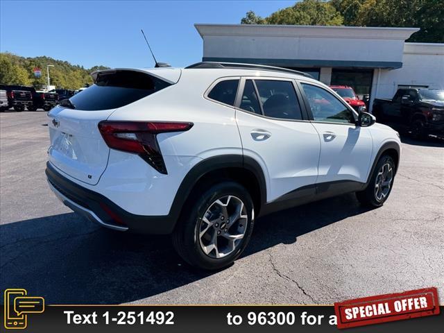 new 2025 Chevrolet Trax car, priced at $26,065