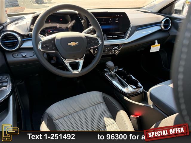 new 2025 Chevrolet Trax car, priced at $26,065