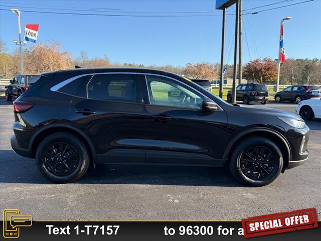 used 2024 Ford Escape car, priced at $26,999