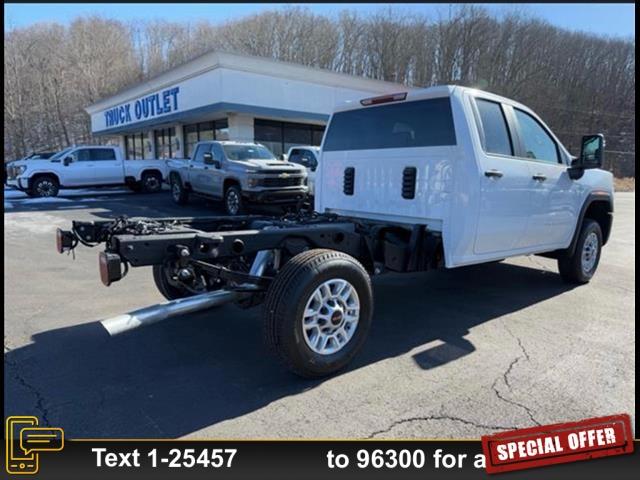 new 2025 GMC Sierra 2500 car, priced at $52,403