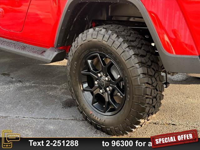 new 2025 Jeep Gladiator car, priced at $49,410