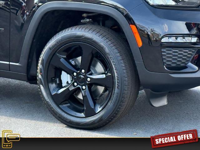 new 2025 Jeep Grand Cherokee car, priced at $54,510