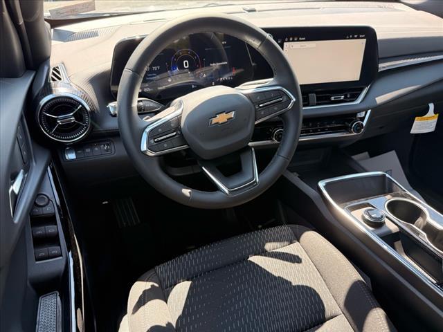 new 2026 Chevrolet Equinox car, priced at $32,330