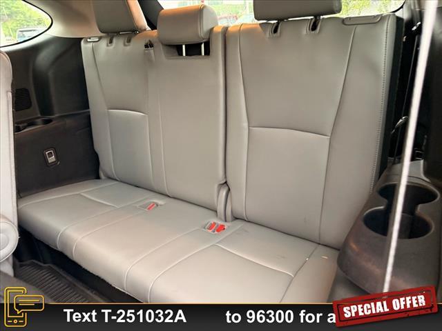 used 2022 Toyota Highlander Hybrid car, priced at $30,999