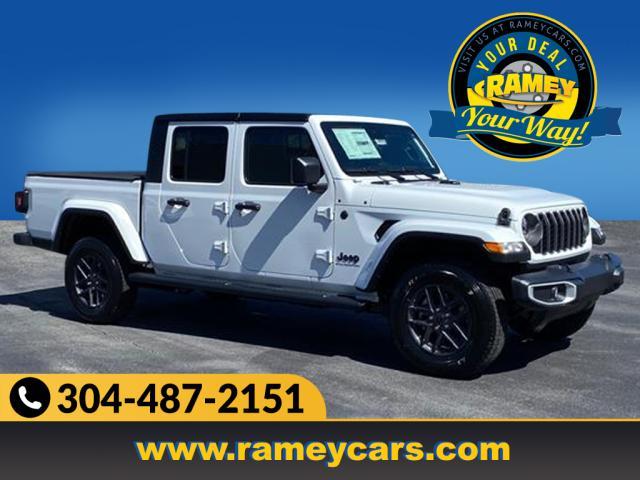 new 2024 Jeep Gladiator car, priced at $50,441