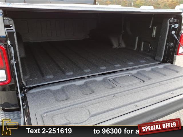 new 2025 Jeep Gladiator car, priced at $51,925