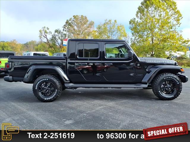 new 2025 Jeep Gladiator car, priced at $51,925