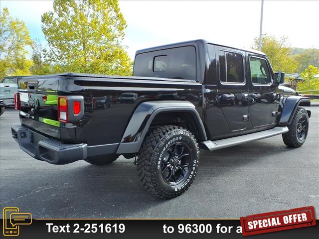 new 2025 Jeep Gladiator car, priced at $51,925