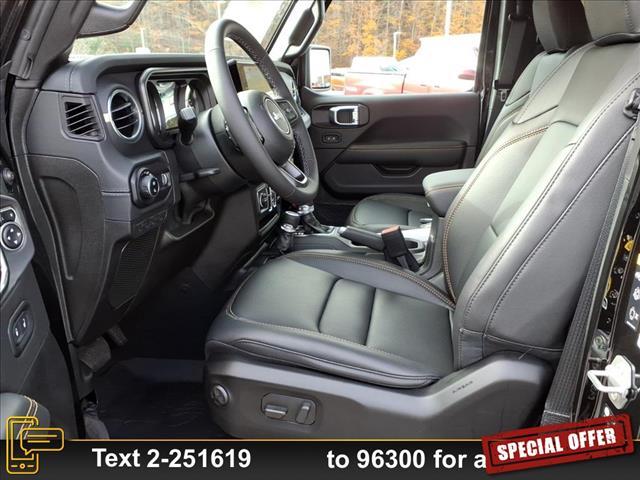 new 2025 Jeep Gladiator car, priced at $51,925