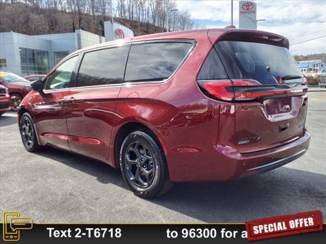 used 2022 Chrysler Pacifica Hybrid car, priced at $32,999