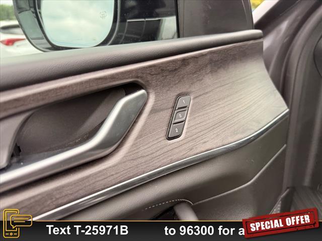 used 2023 Jeep Grand Cherokee car, priced at $41,629