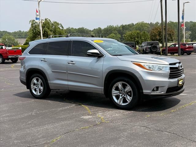 used 2016 Toyota Highlander car, priced at $22,999