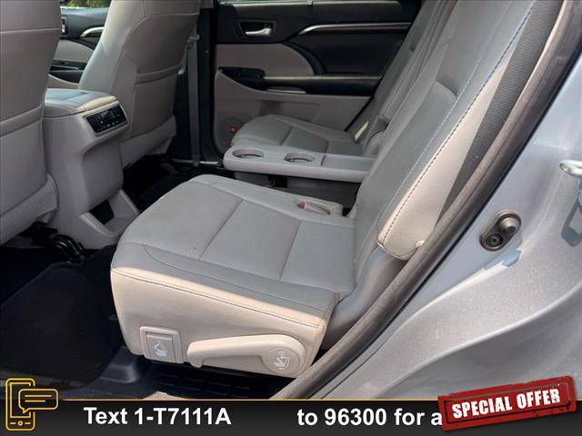 used 2016 Toyota Highlander car, priced at $22,999
