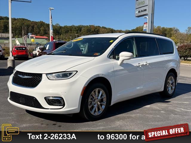 used 2022 Chrysler Pacifica car