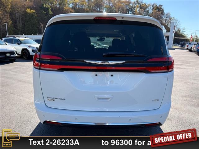 used 2022 Chrysler Pacifica car