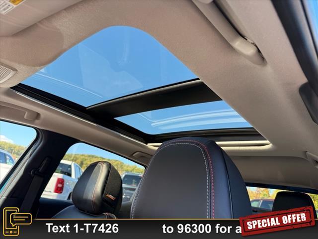 used 2025 Nissan Kicks car