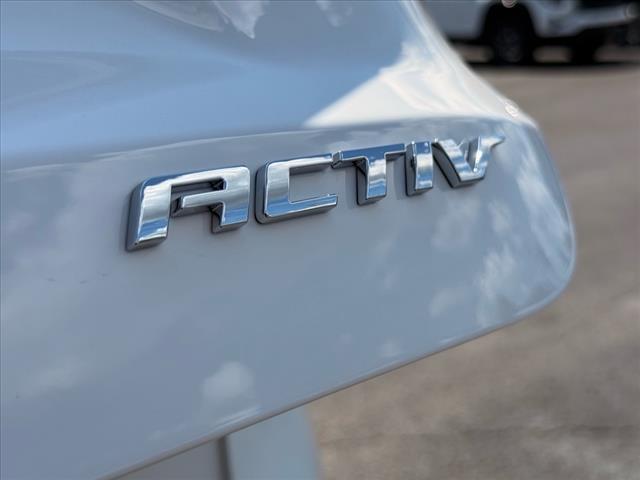 new 2025 Chevrolet Trax car, priced at $26,995