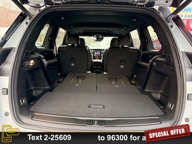 new 2025 Jeep Grand Cherokee L car, priced at $47,920