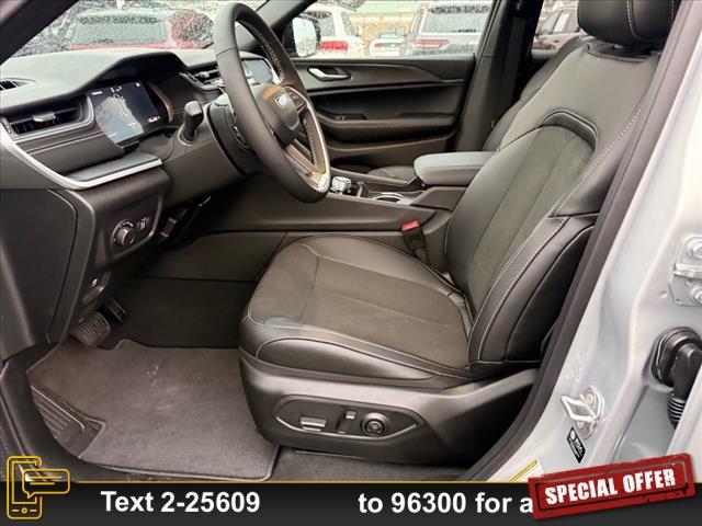 new 2025 Jeep Grand Cherokee L car, priced at $47,920