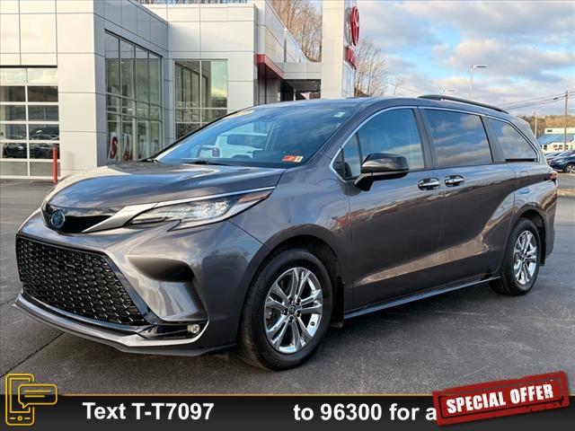 used 2022 Toyota Sienna car, priced at $44,525