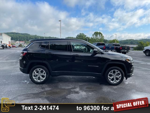 new 2024 Jeep Compass car, priced at $26,881