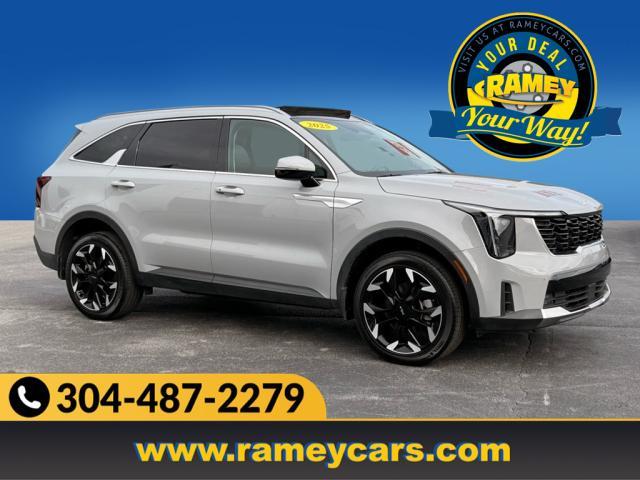 used 2025 Kia Sorento car, priced at $38,597