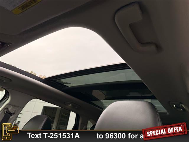 used 2025 Kia Sorento car, priced at $38,597