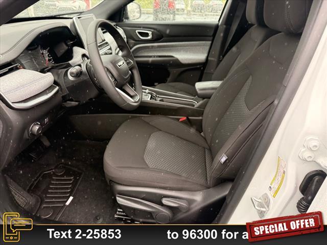 new 2025 Jeep Compass car, priced at $28,895