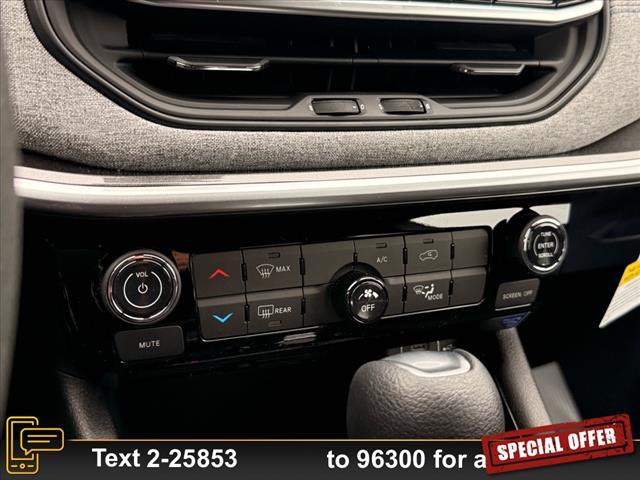 new 2025 Jeep Compass car, priced at $28,895
