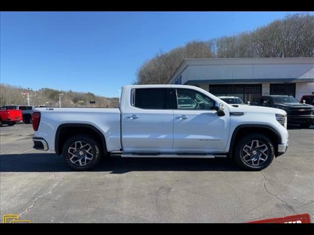 new 2025 GMC Sierra 1500 car, priced at $60,975