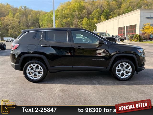 new 2025 Jeep Compass car, priced at $29,490