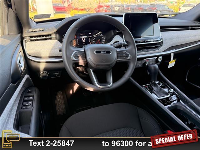 new 2025 Jeep Compass car, priced at $29,490