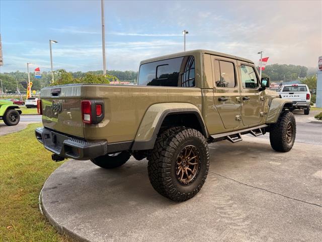 new 2025 Jeep Gladiator car, priced at $49,695