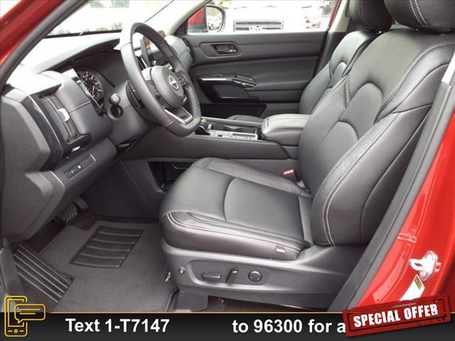 used 2024 Nissan Pathfinder car, priced at $33,999
