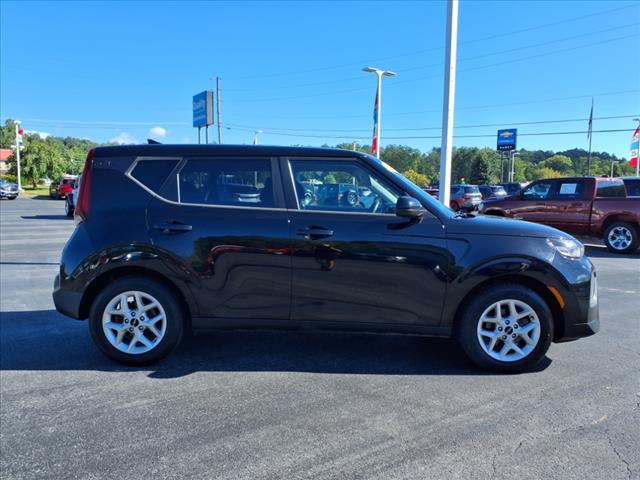 used 2022 Kia Soul car, priced at $15,800