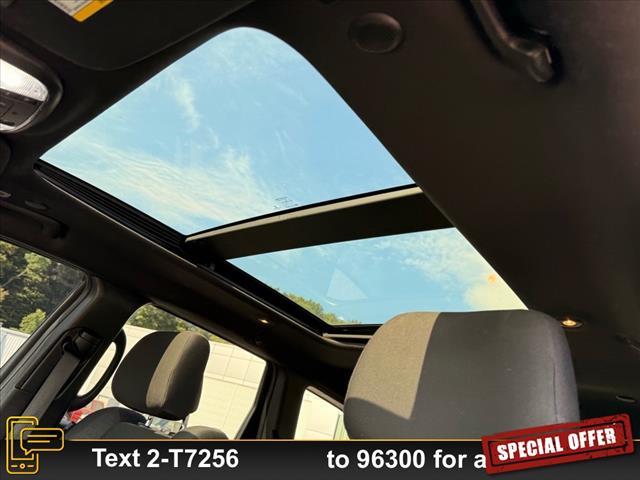 used 2020 Jeep Grand Cherokee car, priced at $29,999