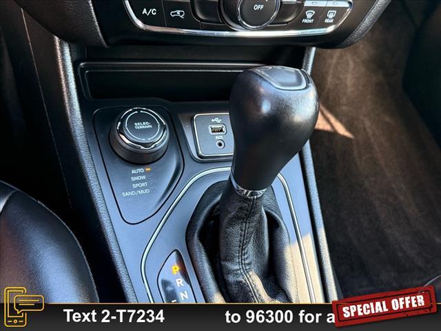 used 2019 Jeep Cherokee car, priced at $17,499