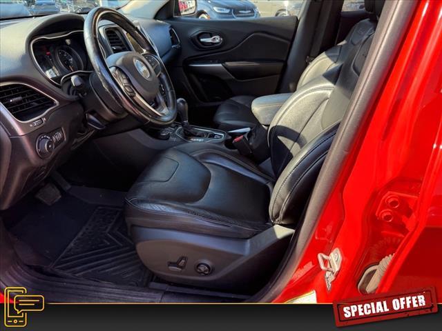 used 2021 Jeep Cherokee car