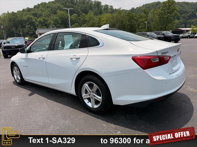 used 2024 Chevrolet Malibu car