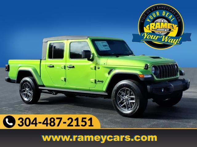 new 2025 Jeep Gladiator car, priced at $52,940